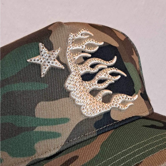 Hellstar Camo Snap-Back Rhinestone Logo - Picture 3 of 11